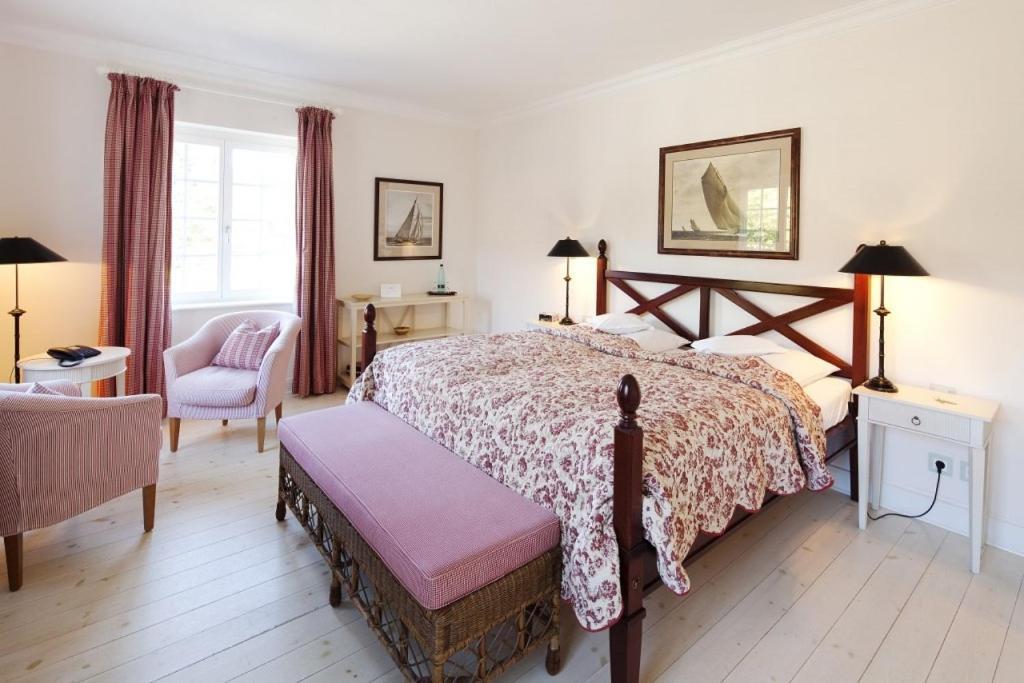 Hotel Ole Liese Panker Екстер'єр фото