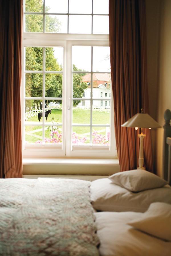 Hotel Ole Liese Panker Екстер'єр фото